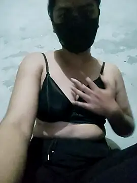 virgin girl1234 online show from 22, 12, 2025