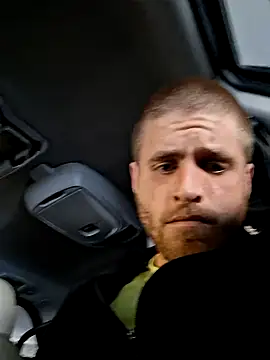 Snapshot of ThatDilf11 chatting on 3, 12, 2025 ThatDilf11 online show from 3, 12, 2025