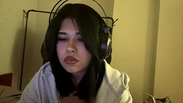 Lolamein online show from 3, 12, 2025