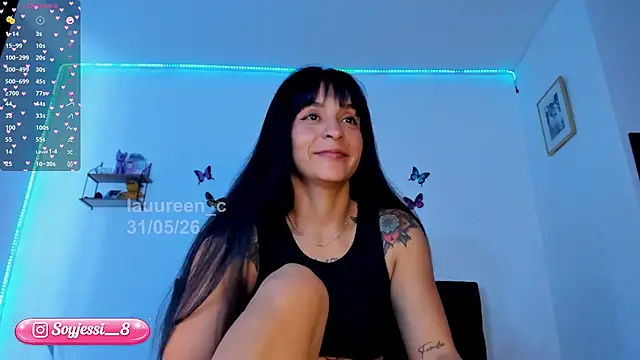 Snapshot of lauureen_c chatting on 31, 5, 2026 lauureen c online show from 31, 5, 2026