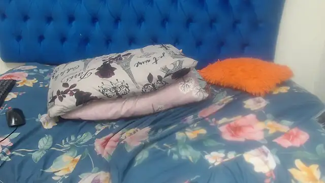 Snapshot of SweetdelightXXXX chatting on 27, 2, 2026 SweetdelightXXXX online show from 27, 2, 2026