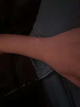 Anonima-Girl online show from 6, 1, 2026