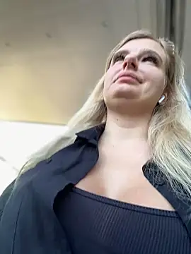 Betsy online show from 2, 1, 2025