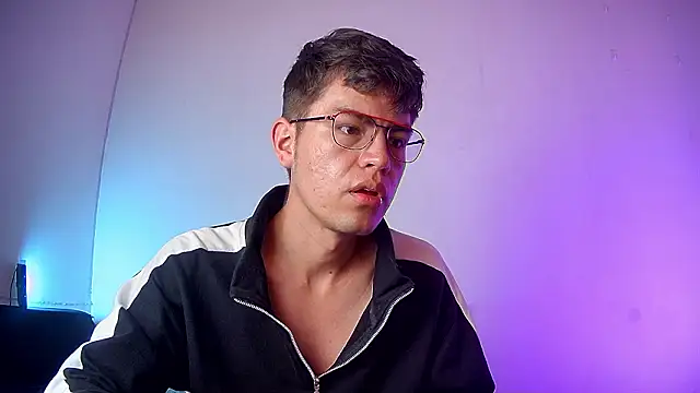 nicolatinboy online show from 21, 2, 2026