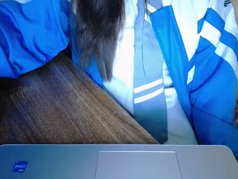 maian love online show from 22, 4, 2026