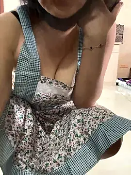 Snapshot of luckybaby666999 chatting on 8, 6, 2026 luckybaby666999 online show from 8, 6, 2026