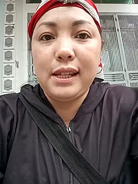 sary-hot2x online show from 25, 2, 2026