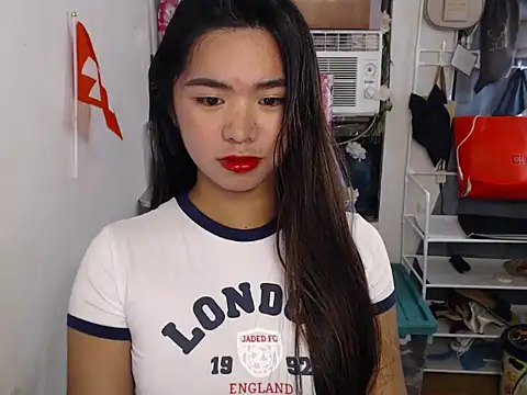 Snapshot of voganmarie chatting on 27, 6, 2026 voganmarie online show from 27, 6, 2026