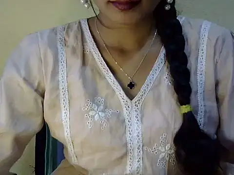 Snapshot of Shab_M chatting on 16, 6, 2026 Shab M online show from 16, 6, 2026