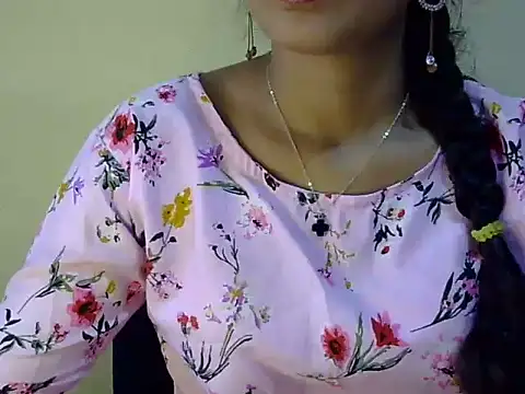 Snapshot of Shab_M chatting on 18, 6, 2026 Shab M online show from 18, 6, 2026
