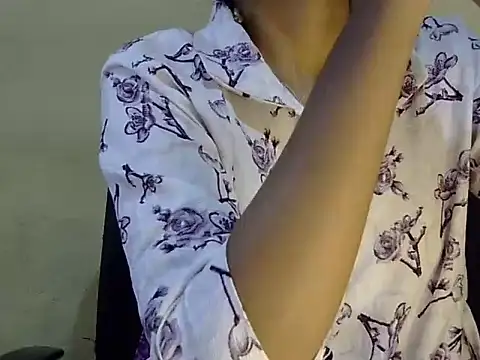 Snapshot of Shab_M chatting on 15, 7, 2026 Shab M online show from 15, 7, 2026