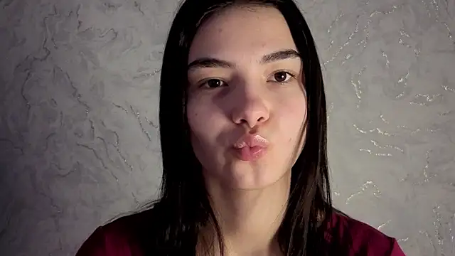 Snapshot of Laura_Sunday chatting on 13, 2, 2026 Laura Sunday online show from 13, 2, 2026