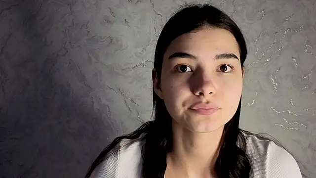 Snapshot of Laura_Sunday chatting on 16, 2, 2026 Laura Sunday online show from 16, 2, 2026