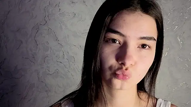 Snapshot of Laura_Sunday chatting on 24, 2, 2026 Laura Sunday online show from 24, 2, 2026