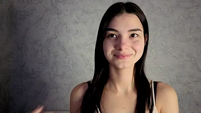 Snapshot of Laura_Sunday chatting on 12, 3, 2026 Laura Sunday online show from 12, 3, 2026