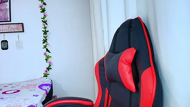 sara santana   online show from 16, 12, 2025