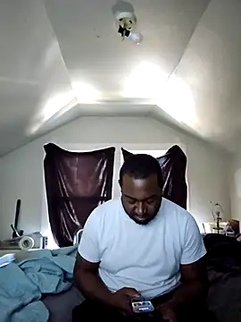 iLOVETRAY96 online show from 20, 2, 2026