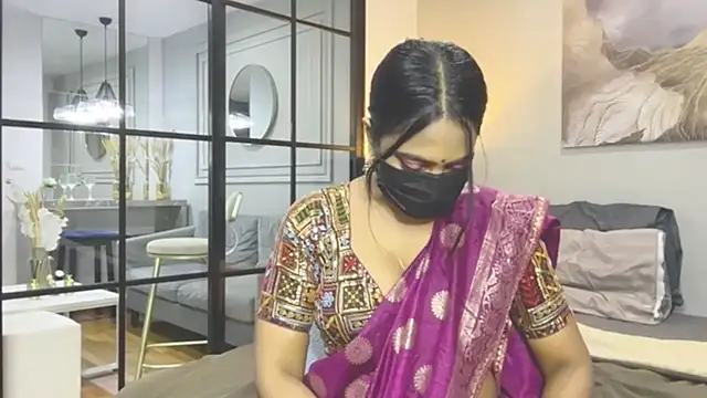 Snapshot of Dikshacam chatting on 3, 12, 2025 Dikshacam online show from 3, 12, 2025