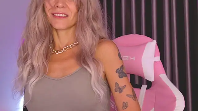 betty xoxoo online show from 14, 6, 2026
