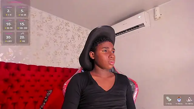 teylor lovee online show from 4, 2, 2026