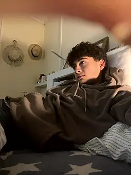 Snapshot of hungspanishtwink chatting on 17, 1, 2026 hungspanishtwink online show from 17, 1, 2026