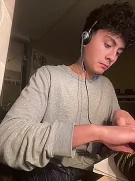 Snapshot of hungspanishtwink chatting on 9, 2, 2026 hungspanishtwink online show from 9, 2, 2026