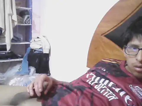 Snapshot of pussy4202 chatting on 13, 5, 2026 pussy4202 online show from 13, 5, 2026