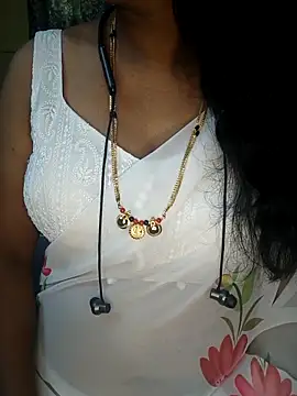 Preeti345 online show from 3, 2, 2026