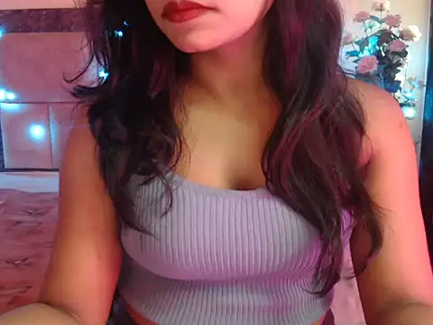 Lola Bebe online show from 9, 4, 2026