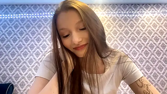 Cleonoth2o online show from 5, 12, 2025