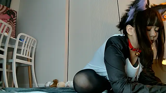 Snapshot of minji_snow chatting on 5, 6, 2026 minji snow online show from 5, 6, 2026