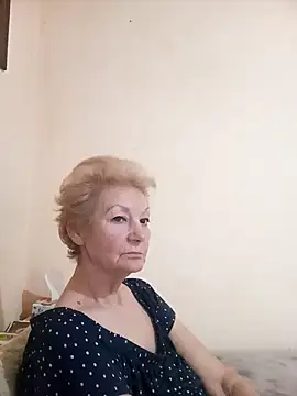 Snapshot of Calypso-Loove chatting on 14, 5, 2026 Calypso-Loove online show from 14, 5, 2026