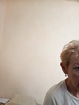 Snapshot of Calypso-Loove chatting on 27, 5, 2026 Calypso-Loove online show from 27, 5, 2026