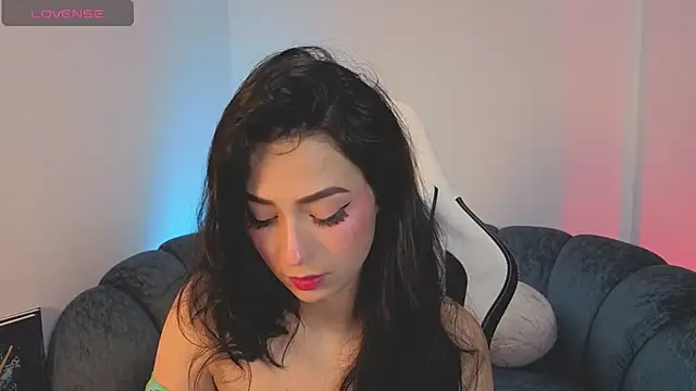 Madison Cortes online show from 4, 12, 2025