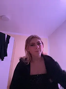 Milly-Kiss online show from 5, 2, 2026