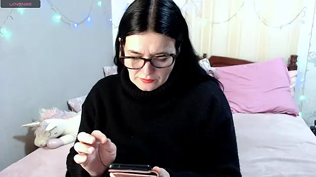 SashaBond online show from 21, 2, 2026