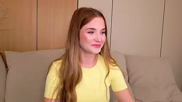 Snapshot of Lina_Sinerz chatting on 29, 6, 2026 Lina Sinerz online show from 29, 6, 2026