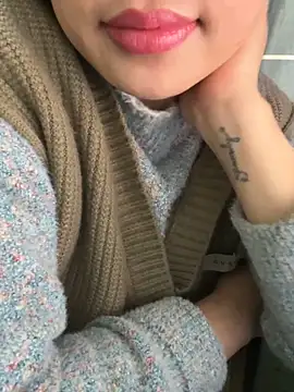 Snapshot of -Moon-20 chatting on 6, 1, 2026 -Moon-20 online show from 6, 1, 2026