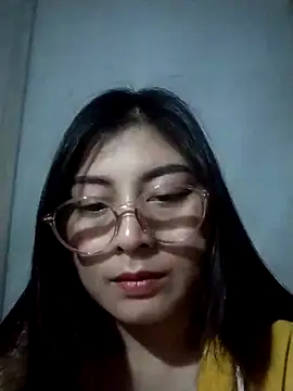 Snapshot of Paerl-sweet chatting on 17, 12, 2025 Paerl-sweet online show from 17, 12, 2025