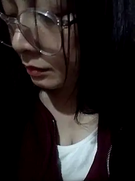 Snapshot of Paerl-sweet chatting on 18, 12, 2025 Paerl-sweet online show from 18, 12, 2025