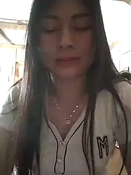 Snapshot of Paerl-sweet chatting on 6, 3, 2026 Paerl-sweet online show from 6, 3, 2026