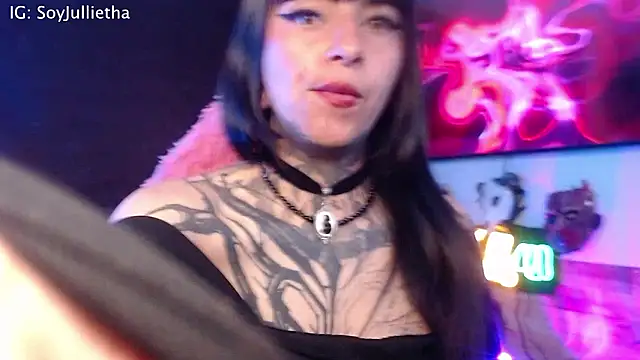 Julls420  online show from 25, 2, 2026