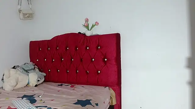 Alisson Very Dirty online show from 7, 2, 2026