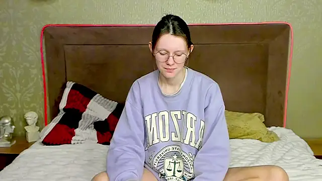 RoxyHerena online show from 14, 1, 2026