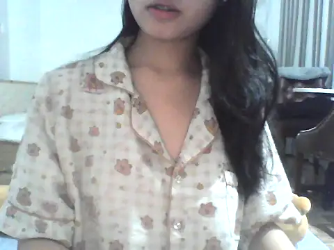 Snapshot of KellyCin chatting on 14, 12, 2025 KellyCin online show from 14, 12, 2025