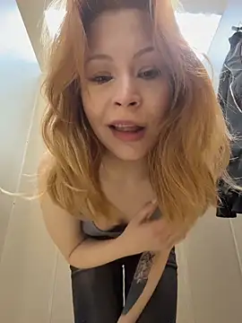  Little Ginger online show from 26, 4, 2026