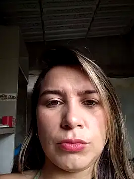 Snapshot of Charlott_smi chatting on 9, 5, 2026 Charlott smi online show from 9, 5, 2026