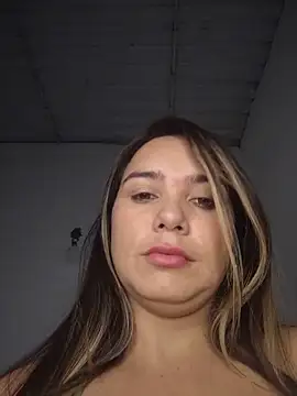 Snapshot of Charlott_smi chatting on 18, 5, 2026 Charlott smi online show from 18, 5, 2026