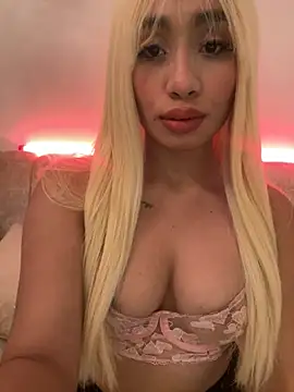 Snapshot of MandyWester1 chatting on 11, 3, 2026 MandyWester1 online show from 11, 3, 2026