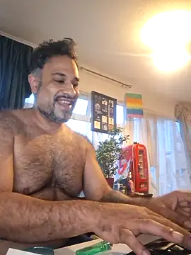 Snapshot of maannn8962 chatting on 6, 6, 2026 maannn8962 online show from 6, 6, 2026